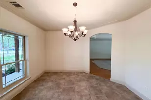 121 Rey Del Mar Cir, Weatherford, TX 76085 - Photo 8