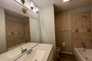 3718 French Wood Dr, Arlington, TX 76016 - Photo 10