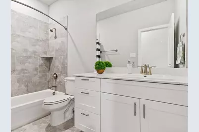 12767 Royal Oaks Lane, Farmers Branch, TX 75234 - Photo 22