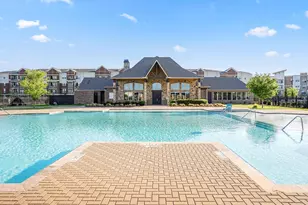 12767 Royal Oaks Ln, Farmers Branch, TX 75234 - Photo 32