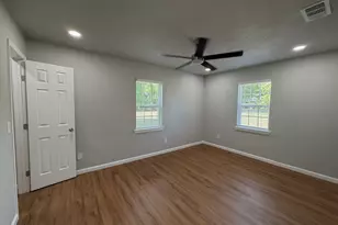 628 W 3rd St, Burkburnett, TX 76354 - Photo 20