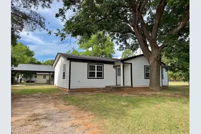 628 W 3rd Street, Burkburnett, TX 76354 - Photo 1
