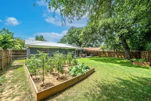 605 28th Ave, Mineral Wells, TX 76067 - Photo 6