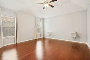 7013 Lo Chalmers Ln, Garland, TX 75043 - Photo 6