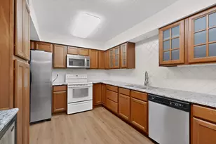 9707 Smokefeather Ln, Dallas, TX 75243 - Photo 12