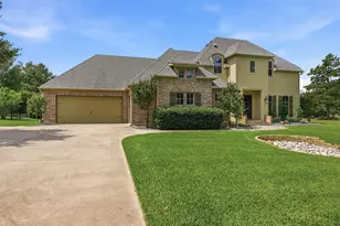 107 Iriquois Dr, Lake Kiowa, TX 76240 - Photo 4