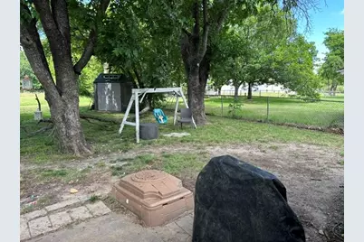 100 W Willow Lane, Princeton, TX 75407 - Photo 18