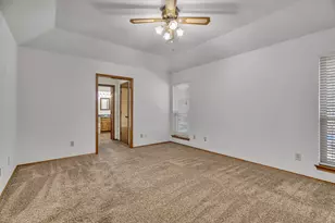 1009 Kings Canyon Ct, Grapevine, TX 76051 - Photo 14