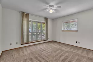 1009 Kings Canyon Ct, Grapevine, TX 76051 - Photo 18