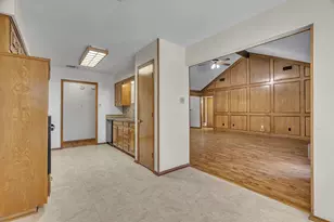 1009 Kings Canyon Ct, Grapevine, TX 76051 - Photo 8
