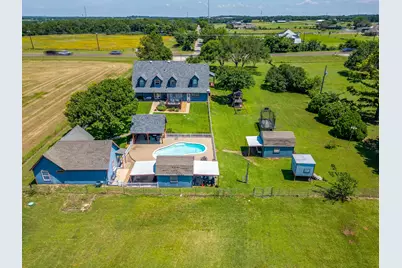 2100 Fm 3048, Cleburne, TX 76031 - Photo 4