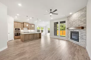217 Rock Sparrow Ln, Alvarado, TX 76009 - Photo 8