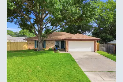 5617 Kindling Court, Arlington, TX 76016 - Photo 1