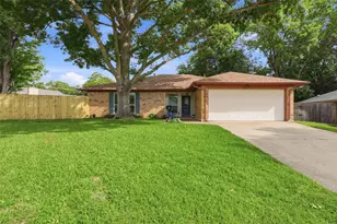 5617 Kindling Ct, Arlington, TX 76016 - Photo 2
