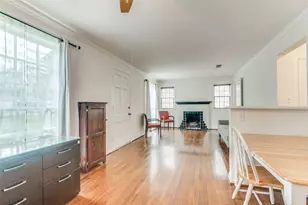 7015 Hammond Ave, Dallas, TX 75223 - Photo 4