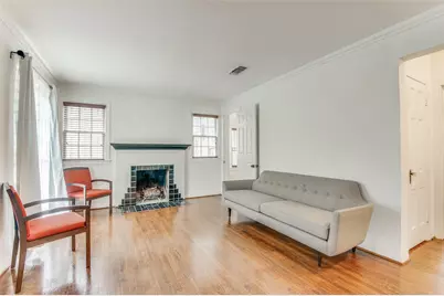 7015 Hammond Avenue, Dallas, TX 75223 - Photo 2