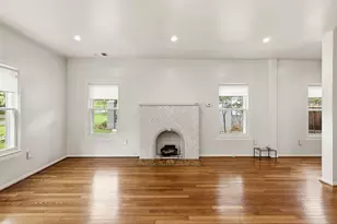 825 Thomasson Dr, Dallas, TX 75208 - Photo 6