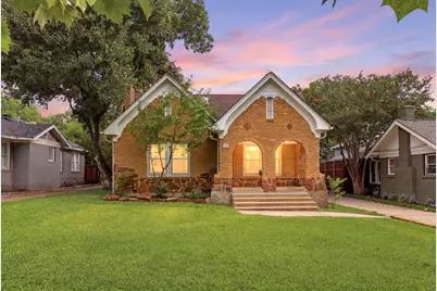 825 Thomasson Drive, Dallas, TX 75208 - Photo 1