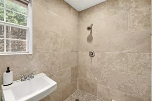 825 Thomasson Dr, Dallas, TX 75208 - Photo 24