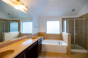 5840 Somerton Dr, Grand Prairie, TX 75052 - Photo 14