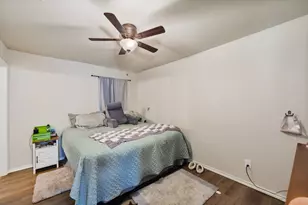 709 W Live Oak St, Alvord, TX 76225 - Photo 8
