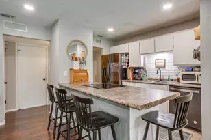 712 Poe St, Azle, TX 76020 - Photo 22