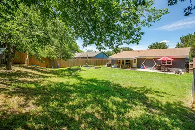 712 Poe Street, Azle, TX 76020 - Photo 36