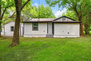 227 24th St NW, Paris, TX 75460 - Photo 14