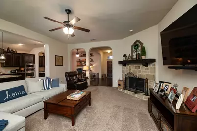 10 Ashlawn Court, Edgecliff Village, TX 76134 - Photo 8