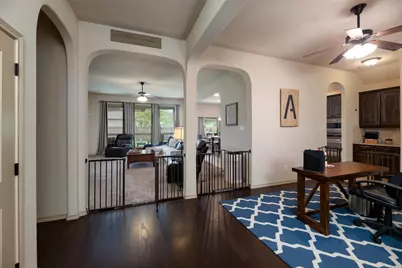 10 Ashlawn Court, Edgecliff Village, TX 76134 - Photo 6
