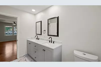 4600 Robinwood Drive, Waco, TX 76708 - Photo 10