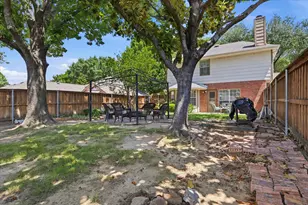 2315 Rockhill Rd, McKinney, TX 75072 - Photo 38