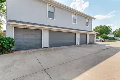 644 Timberline Drive, Hurst, TX 76053 - Photo 14