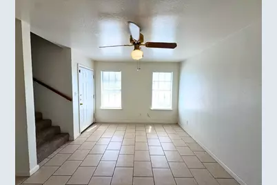 807 W Walnut Street W #C2, Celina, TX 75009 - Photo 2