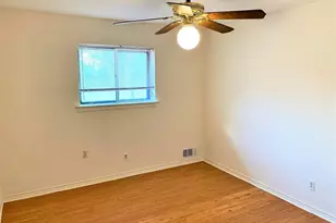 3910 Bucknell Dr, Garland, TX 75042 - Photo 12