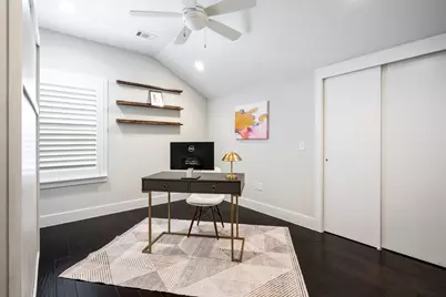 656 Bishop Heights Lane, Dallas, TX 75208 - Photo 14