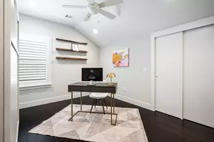 656 Bishop Heights Ln, Dallas, TX 75208 - Photo 16