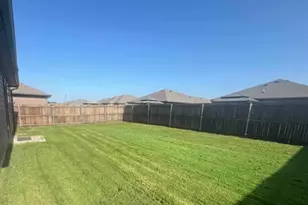 1410 Brindle Dr, Greenville, TX 75402 - Photo 8
