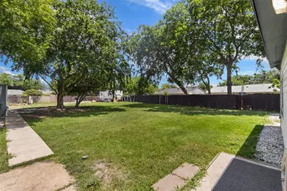 1065 Sunset Circle, Garland, TX 75040 - Photo 26