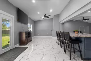 1065 Sunset Cir, Garland, TX 75040 - Photo 12