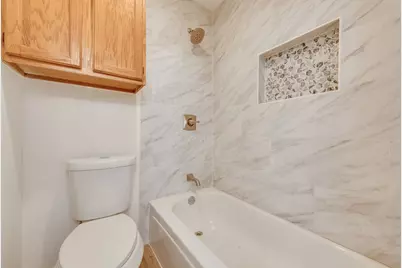 606 Oakland Hills Drive, Arlington, TX 76018 - Photo 6