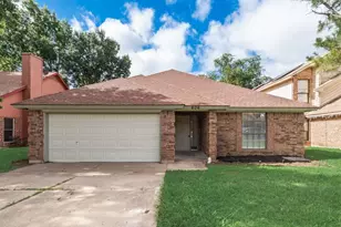 606 Oakland Hills Dr, Arlington, TX 76018 - Photo 1