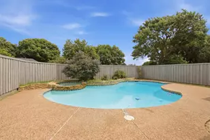 1917 Pleasant Valley Dr, Plano, TX 75023 - Photo 26