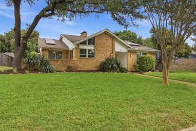 1917 Pleasant Valley Drive, Plano, TX 75023 - Photo 4