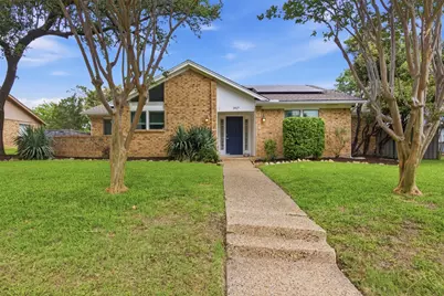 1917 Pleasant Valley Drive, Plano, TX 75023 - Photo 2