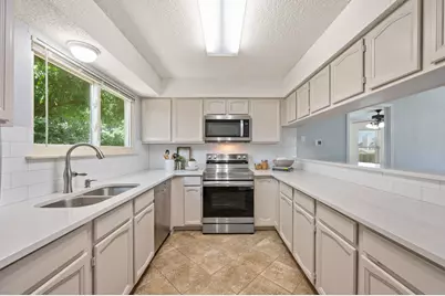 2621 Bayberry Lane, Euless, TX 76039 - Photo 8