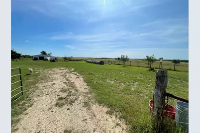 1044 Hcr 3241, Hubbard, TX 76648 - Photo 4