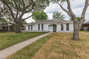 418 Dinalynn St, Mesquite, TX 75149 - Photo 1
