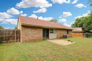 620 Nora Ln, DeSoto, TX 75115 - Photo 24