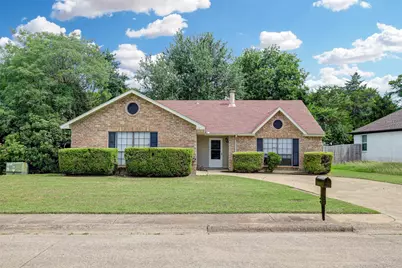 620 Nora Lane, DeSoto, TX 75115 - Photo 1